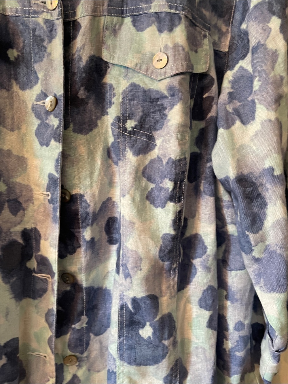 Ruby Rd. Woman Blue Floral Linen Button-Down Shirt - Picture 5 of 12